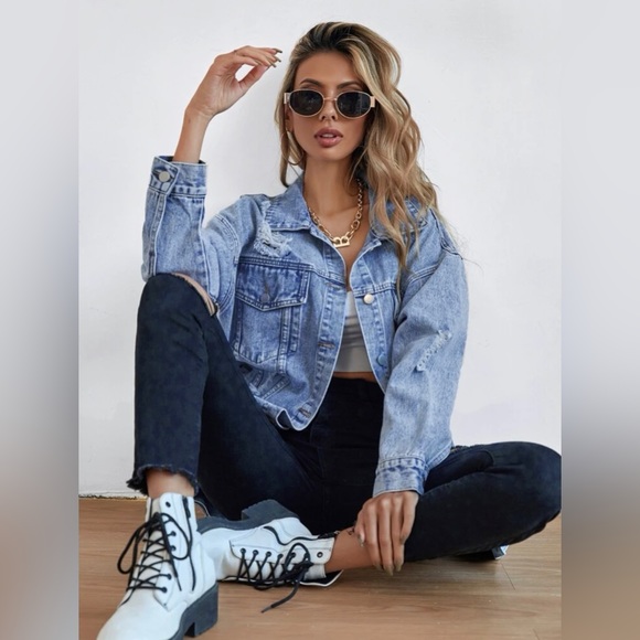 Oversized Denim Jacket - Picture 3 of 3